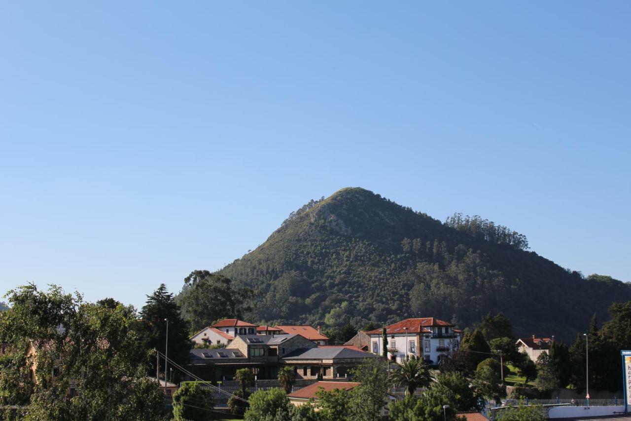 Hosteria La Moraleja Solares Esterno foto