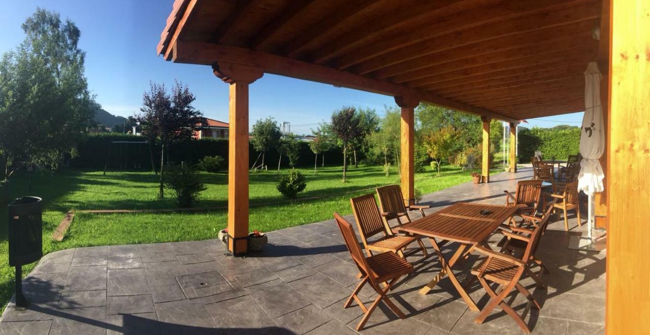 Hosteria La Moraleja Solares Esterno foto
